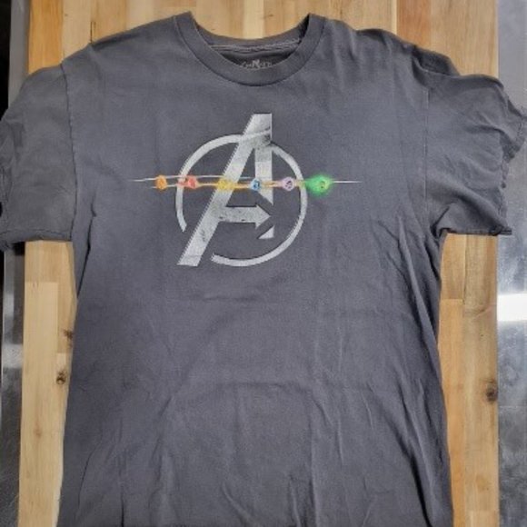 MARVEL Avengers Infinity War Movie T Shirt MARVEL Comics Size LARGE - Picture 1 of 5